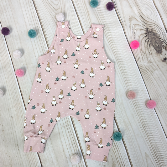 Flatlay-Pink-Christmas-Gonk-Romper