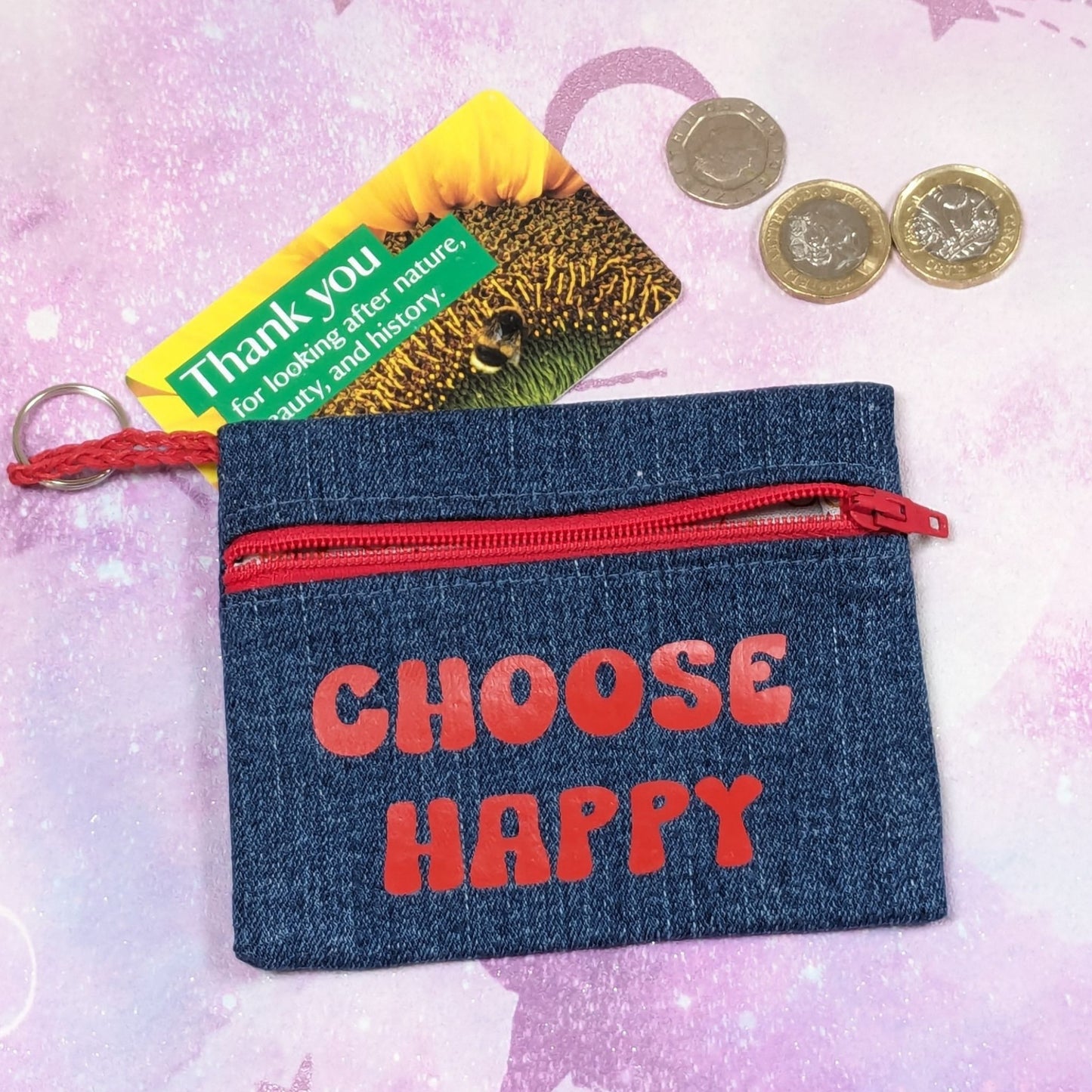 choose--happy-slogan-front-of-coin-purse